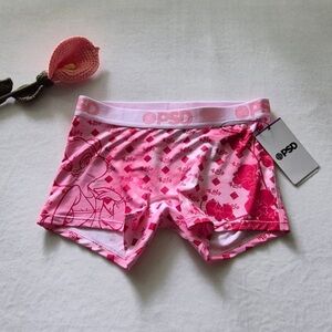 PSD Lola Lux Sport Bra color Multicolor size Small.
Polyester/elastane.